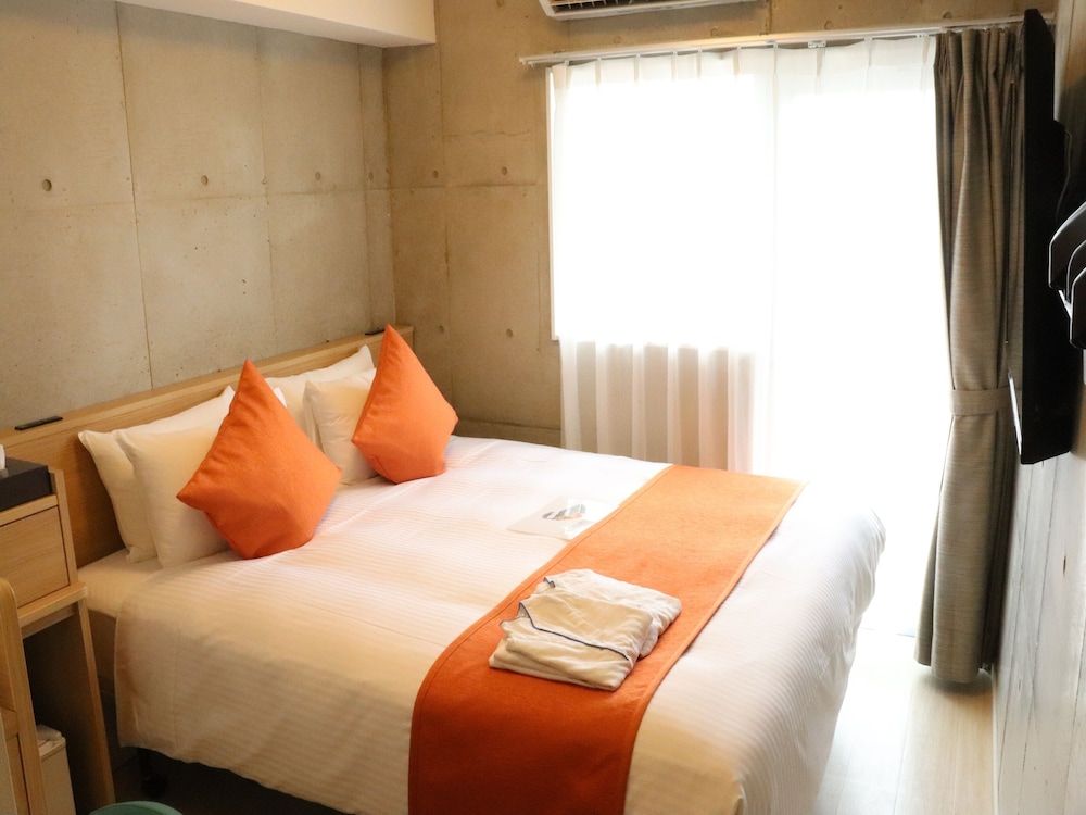 Room Selected at Check-In,Non Smoking