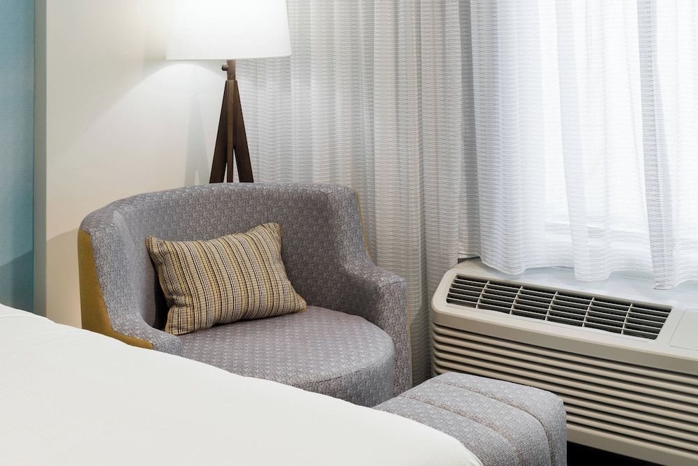 Room, 2 Queen Beds, Non Smoking (Mobility Accessible, Transfer Shower)