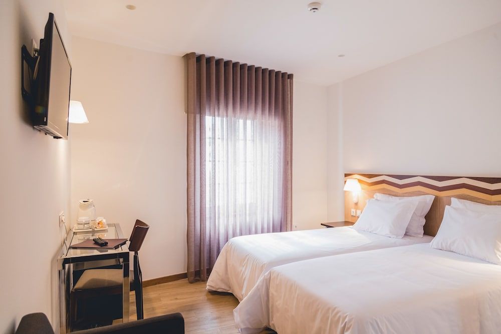 Aveiro Center Hotel Twin Room 2