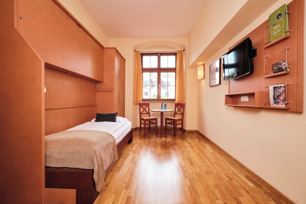 Standard Single Room, Private Bathroom