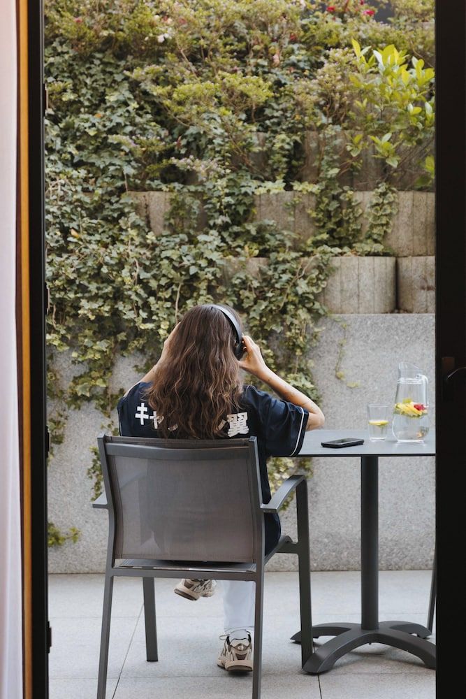 Timbre Boavista Studio (Balcony Double or Twin) 8