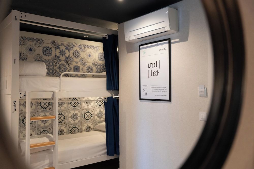 undefined The Central House Lisbon Baixa - Hostel 7