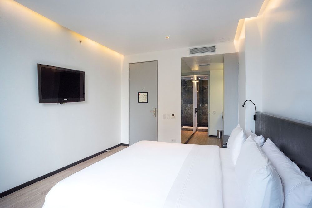 undefined Hotel GHL Collection 93 4