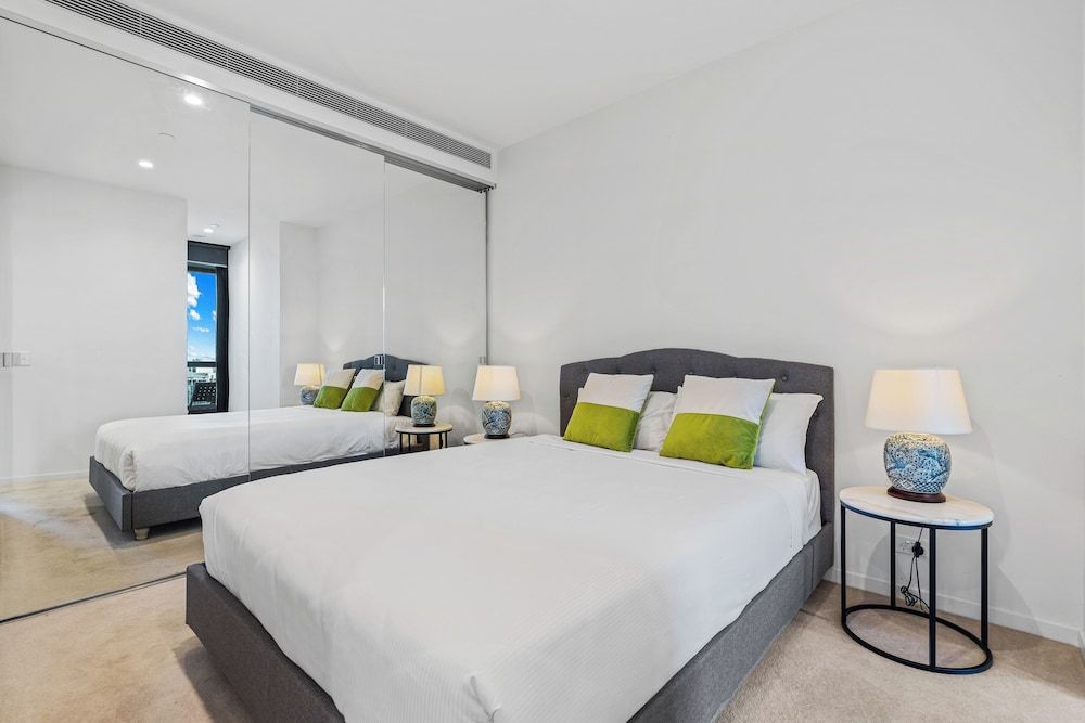 One Bedroom Apartment