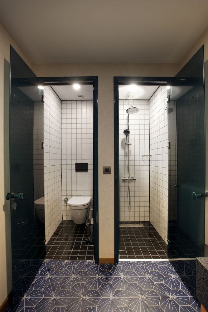 Mercure Istanbul Bakirkoy Superior Double Room, 1 Double Bed with Sofa bed, Garden View 7