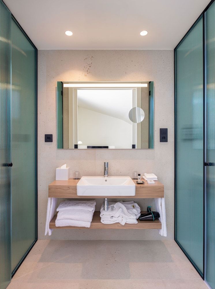 Atzavara Hotel & Spa Pool Penthouse Suite Triple Room 3