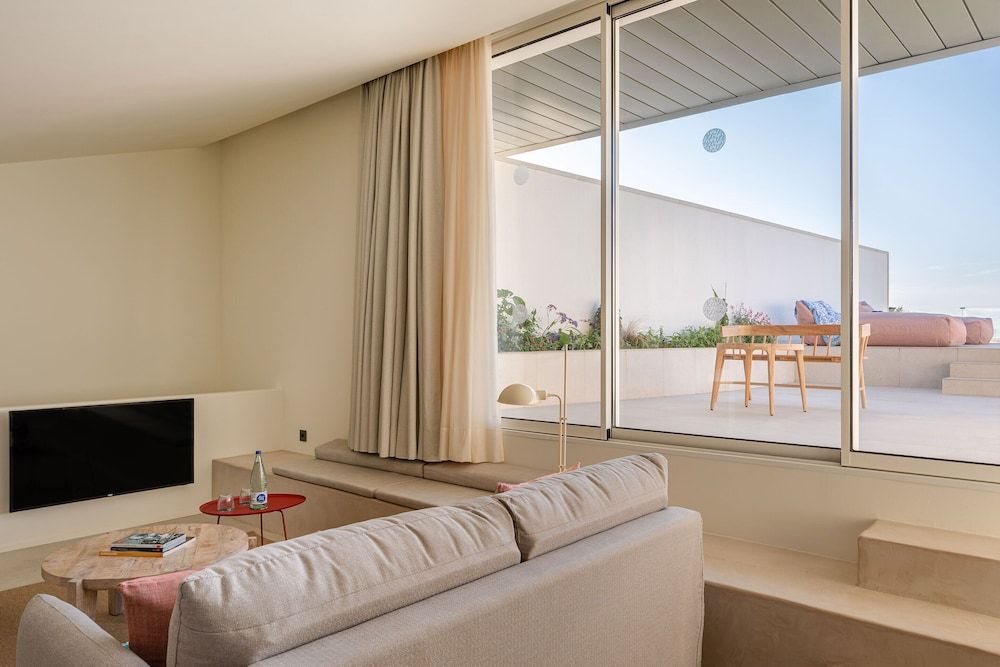 Atzavara Hotel & Spa Pool Penthouse Suite Triple Room 7