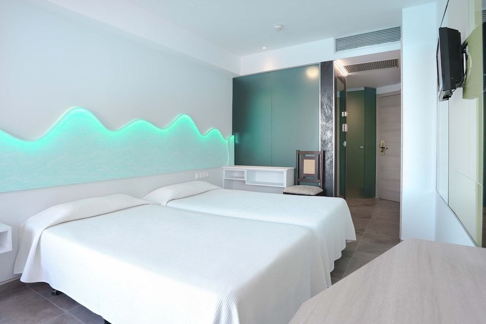 KAKTUS Hotel Benikaktus. Double Room Single Use, Balcony, Sea View 3