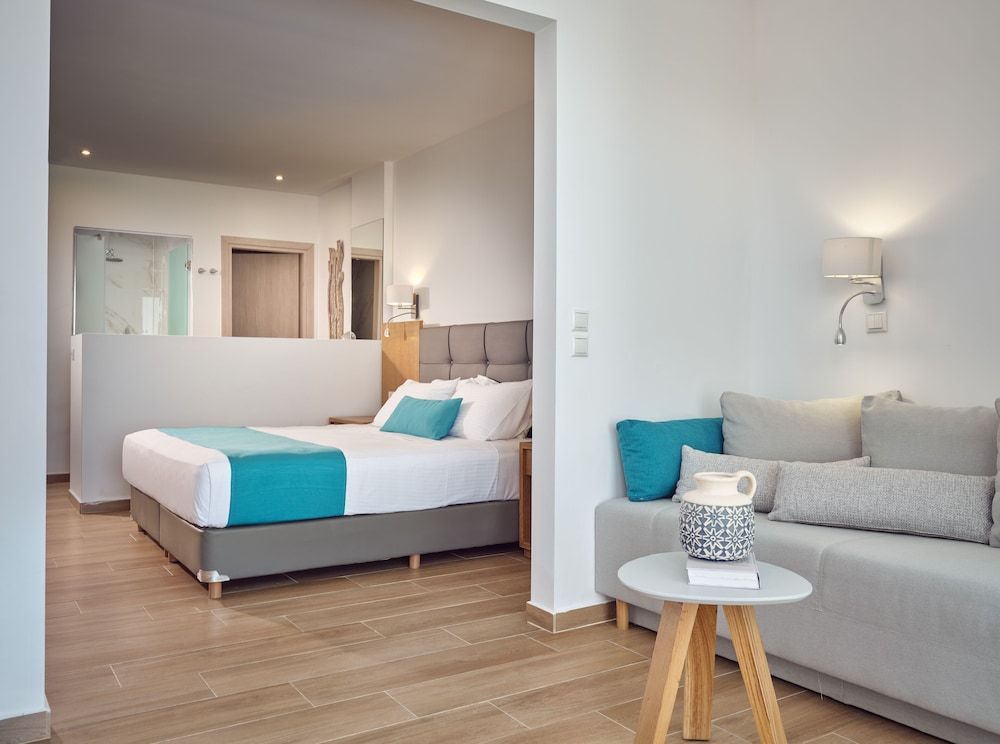 Seaside Suite with Private Pool