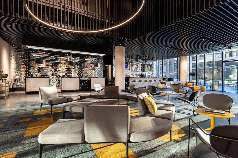 Ola Santiago Providencia, Tapestry Collection by Hilton