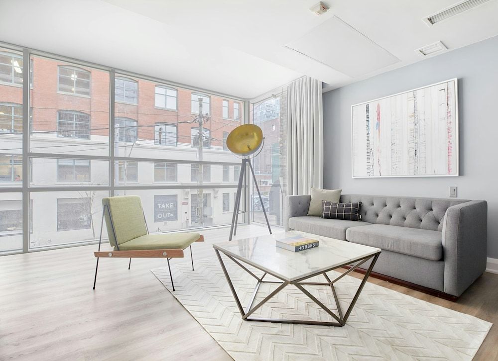 undefined The Slate Hotel Downtown, Sonder by Marriott Bonvoy 4