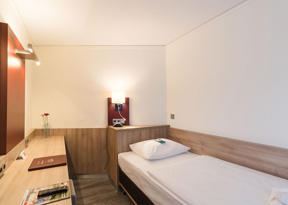 Comfort Single Room