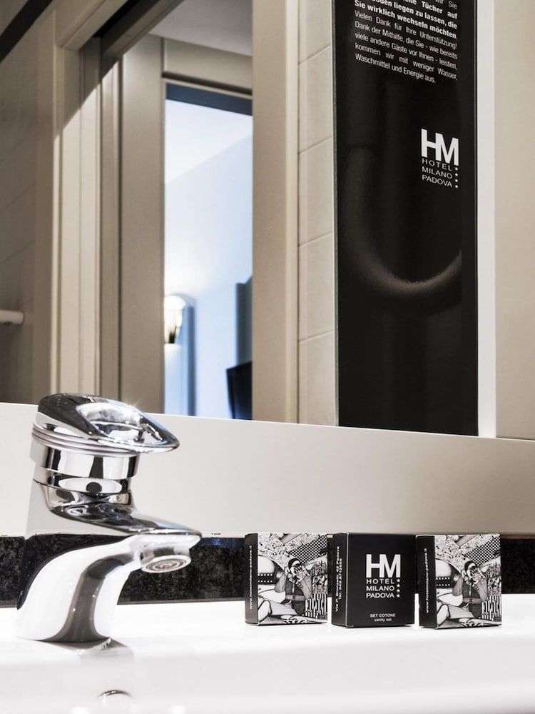 undefined Hotel Milano 7