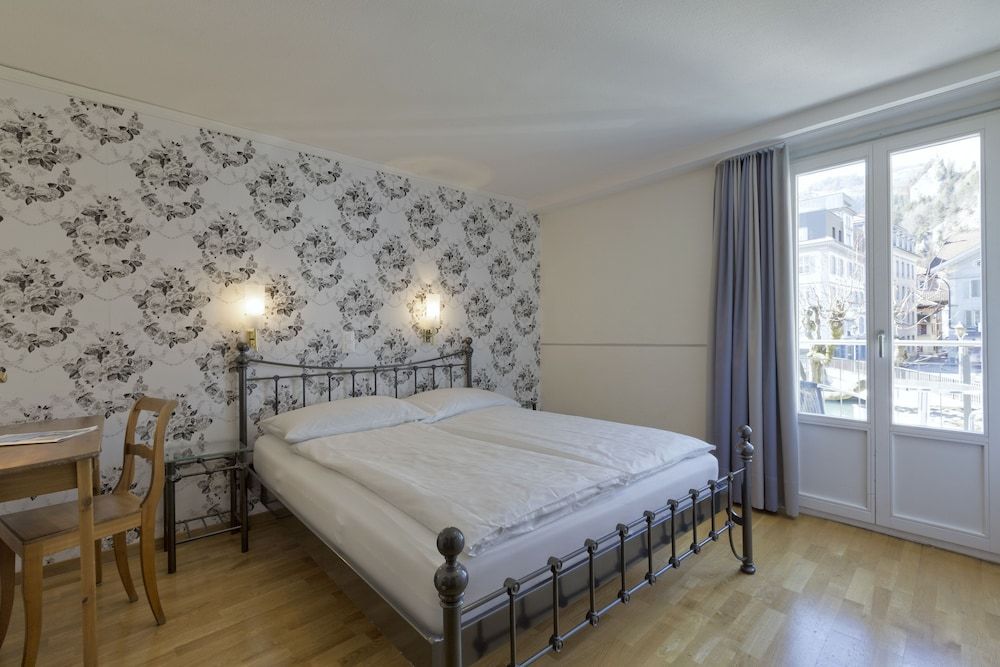 Alplodge Interlaken - Hostel Double Room 3