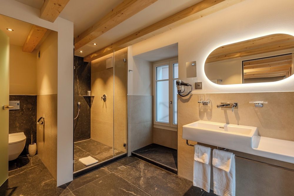 undefined Alplodge Interlaken - Hostel 10