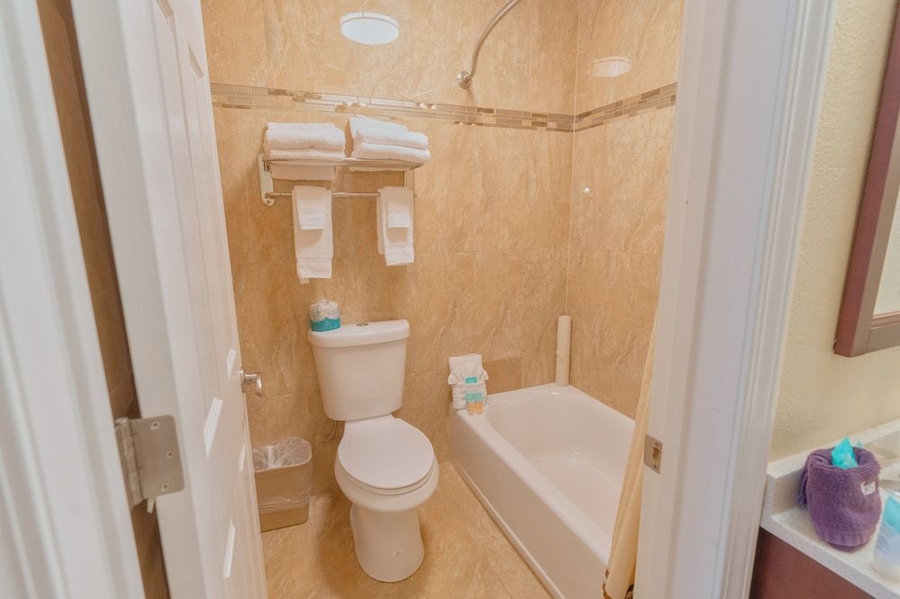 The Monarch Inn Standard Single Room, 1 King Bed 13