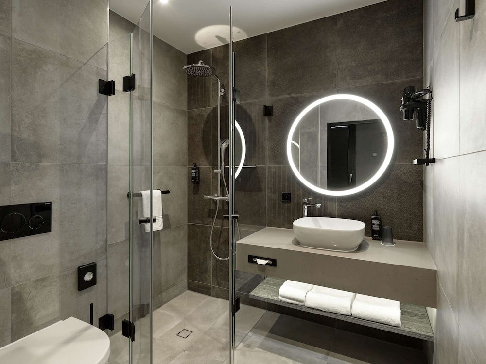 Ibis Styles Friedrichshafen Comfort Room, 1 Double Bed 7