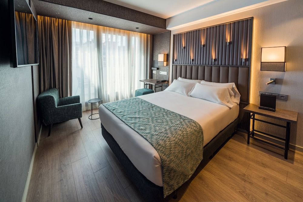 Catalonia Gran Vía Bilbao Double Room 4