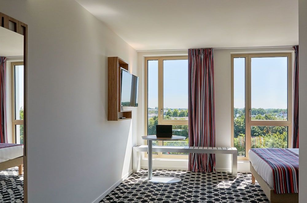 Hotel Akena Nantes Reze Aeroport