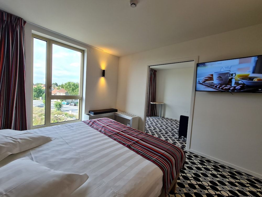 Hotel Akena Nantes Reze Aeroport Family Room 2