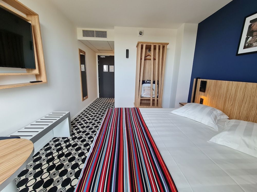 Hotel Akena Nantes Reze Aeroport Family Room 3
