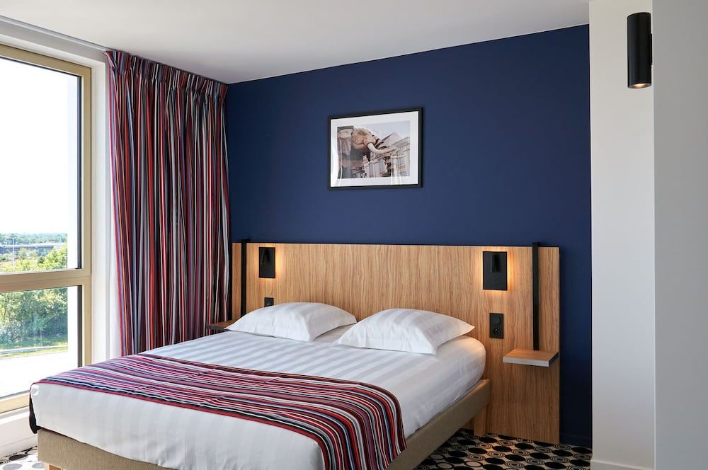 Hotel Akena Nantes Reze Aeroport Family Room 5