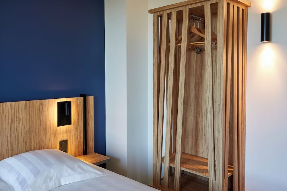 Hotel Akena Nantes Reze Aeroport Family Room 11