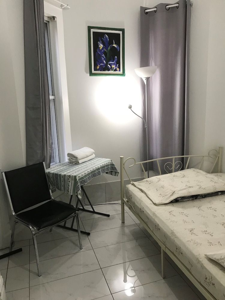 undefined Chinatown Travellers Home 8