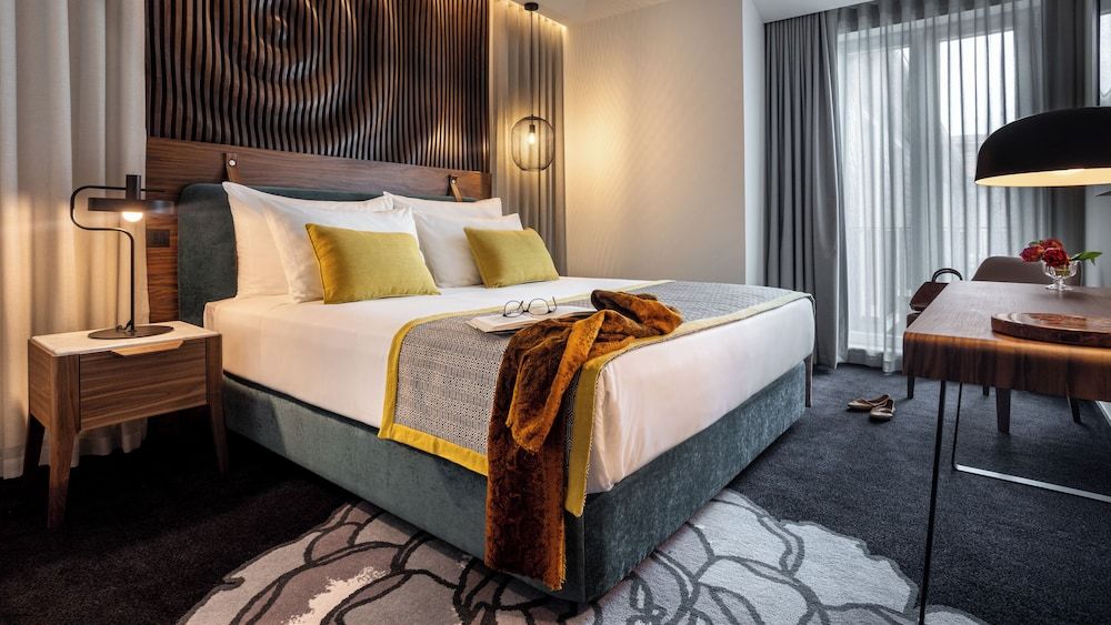 undefined Pousada Porto - Rua das Flores 2