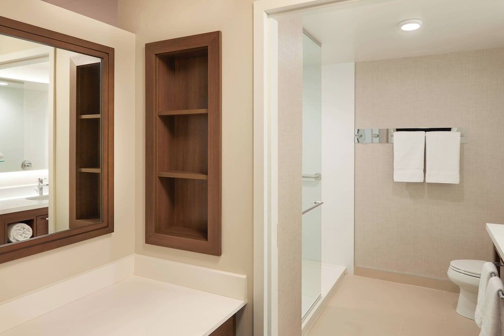 undefined Residence Inn by Marriott Toronto Mississauga Southwest 9