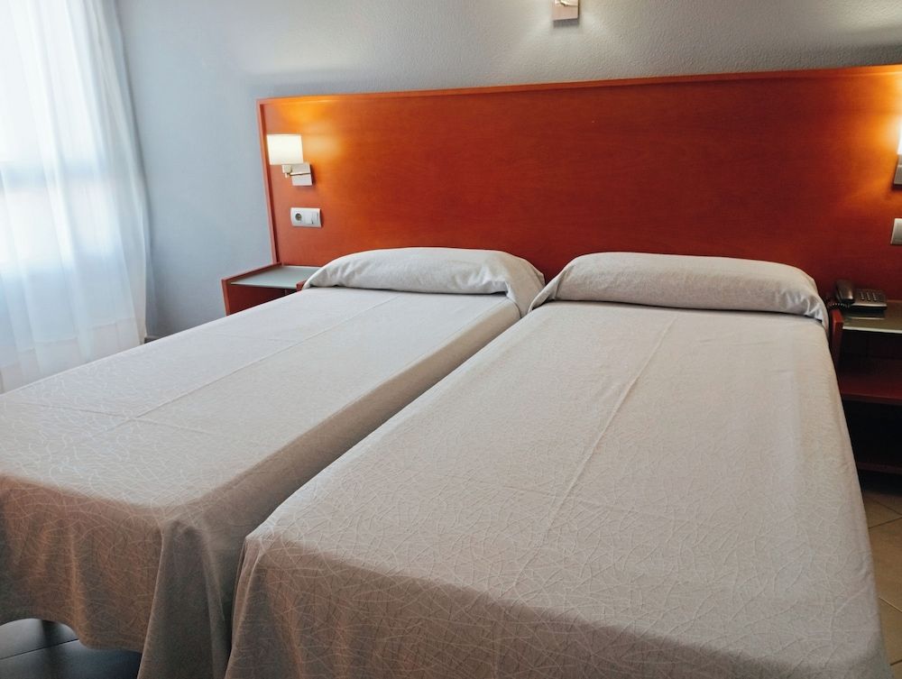 Hotel Torrejoven Double Room Single Use