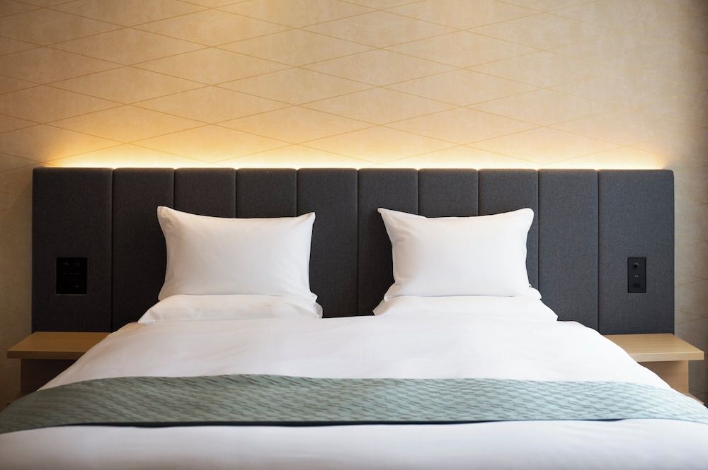 Nikko Style Nagoya Deluxe Plus King Room, Non Smoking [Check out : Noon] 3