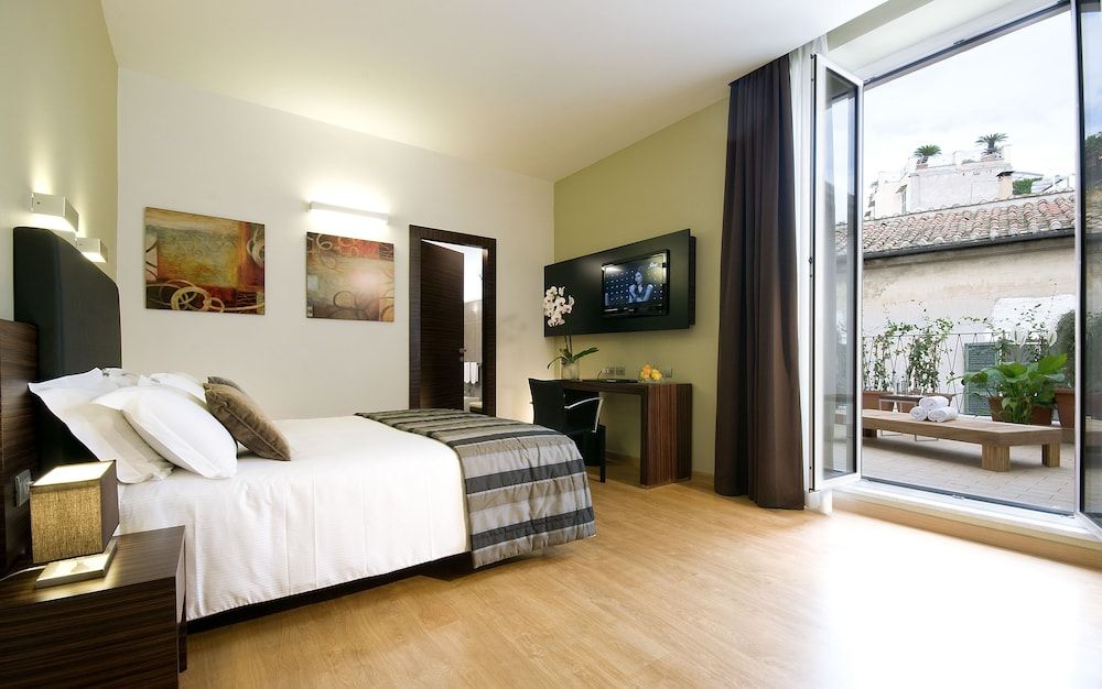 Superior Triple Room
