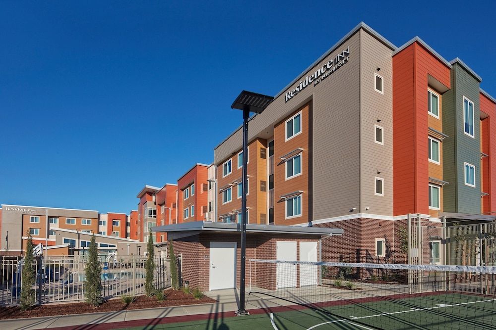 undefined Residence Inn by Marriott Sacramento Davis 4