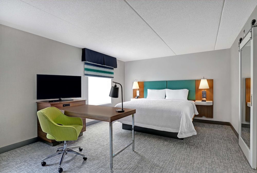 Studio Suite, 1 King Bed, Non Smoking
