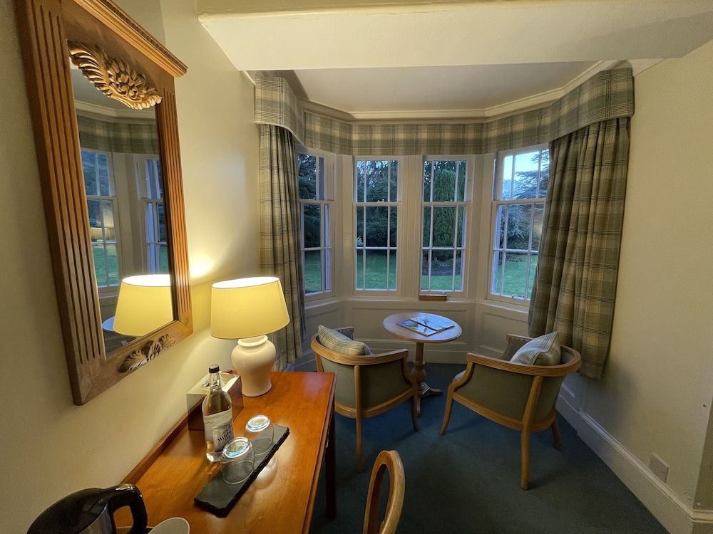 Bunchrew House Hotel Superior Double Room 15