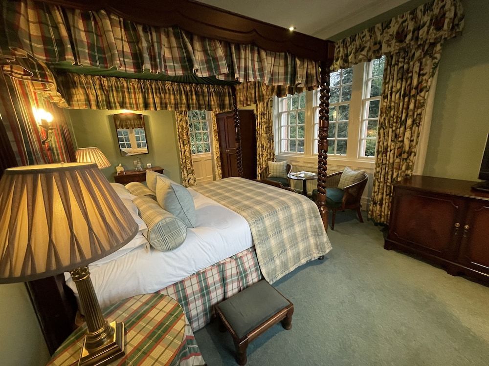 Bunchrew House Hotel Superior Double Room 4