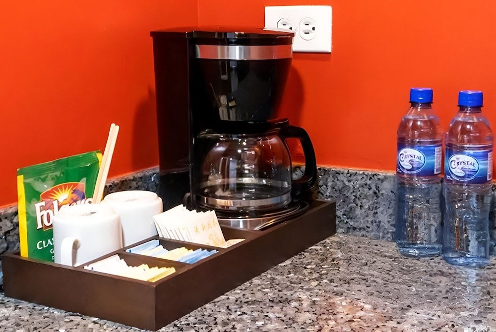 Golden Bay Belize Hotel Comfort Double Room, 2 Double Beds 7