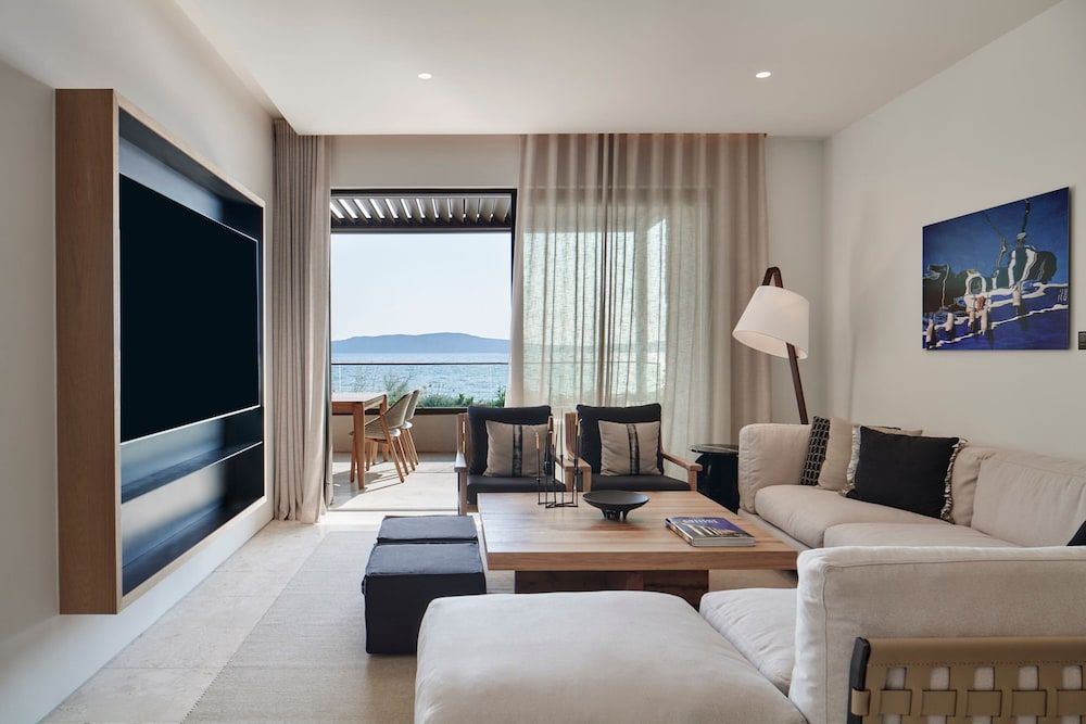 WOW Agora Bayfront Rooftop Infinity 2-bed Suite