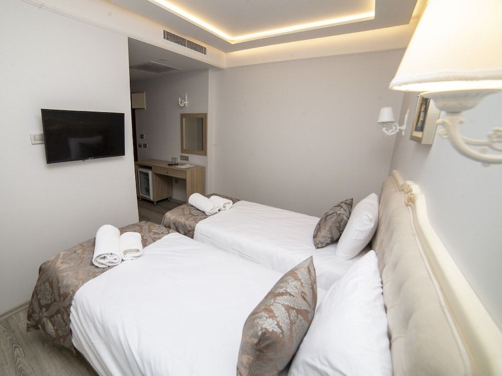 HHK Hotel Downtown Standard Double or Twin Room 10