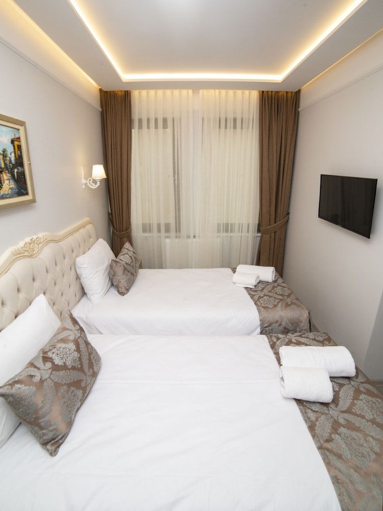 HHK Hotel Downtown Standard Double or Twin Room 4