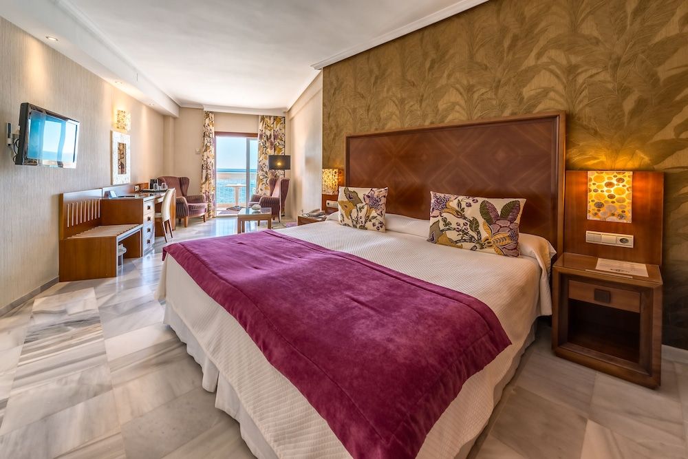 Hotel Balcón de Europa Junior Suite, Balcony, Sea View 3