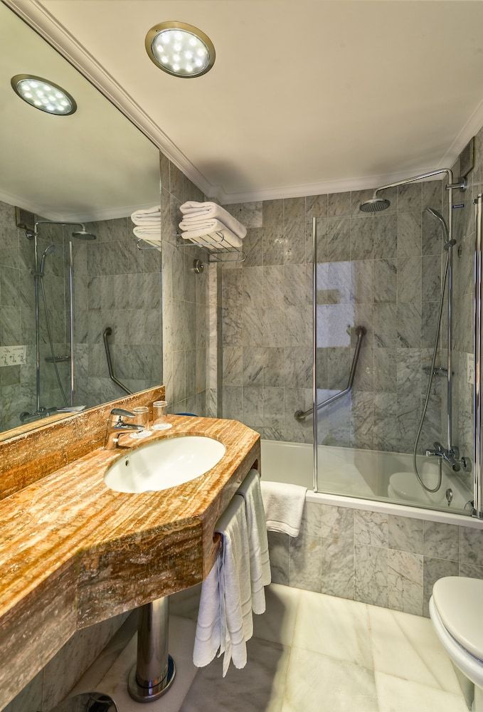 Hotel Balcón de Europa Junior Suite, Balcony, Sea View 18