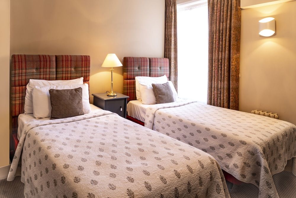 undefined The Fielding Hotel 4