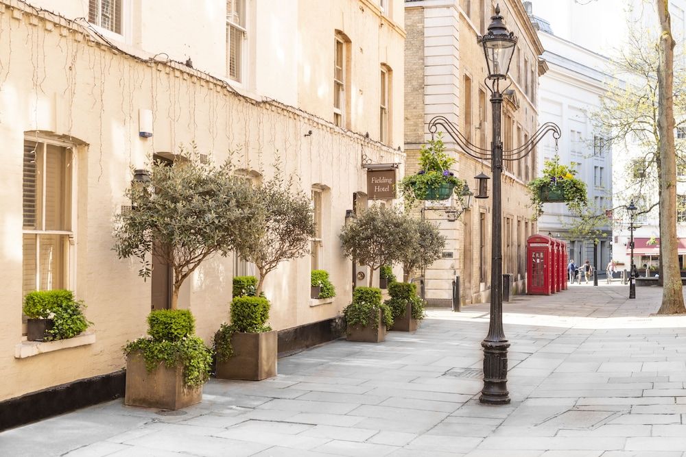 undefined The Fielding Hotel 6