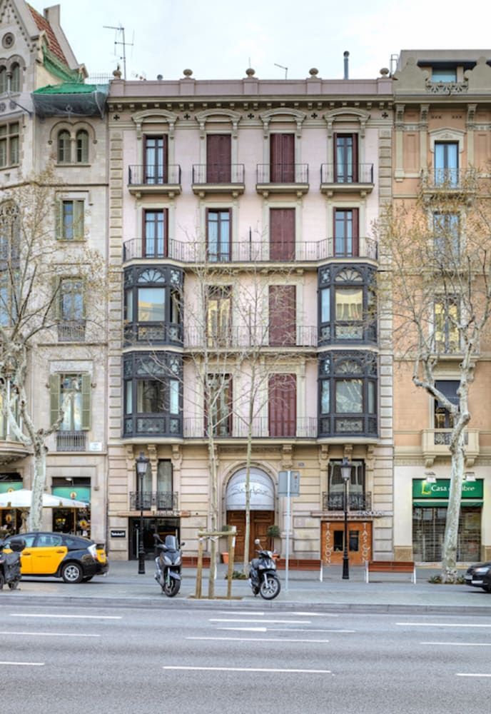 undefined Apartments Sixtyfour 6