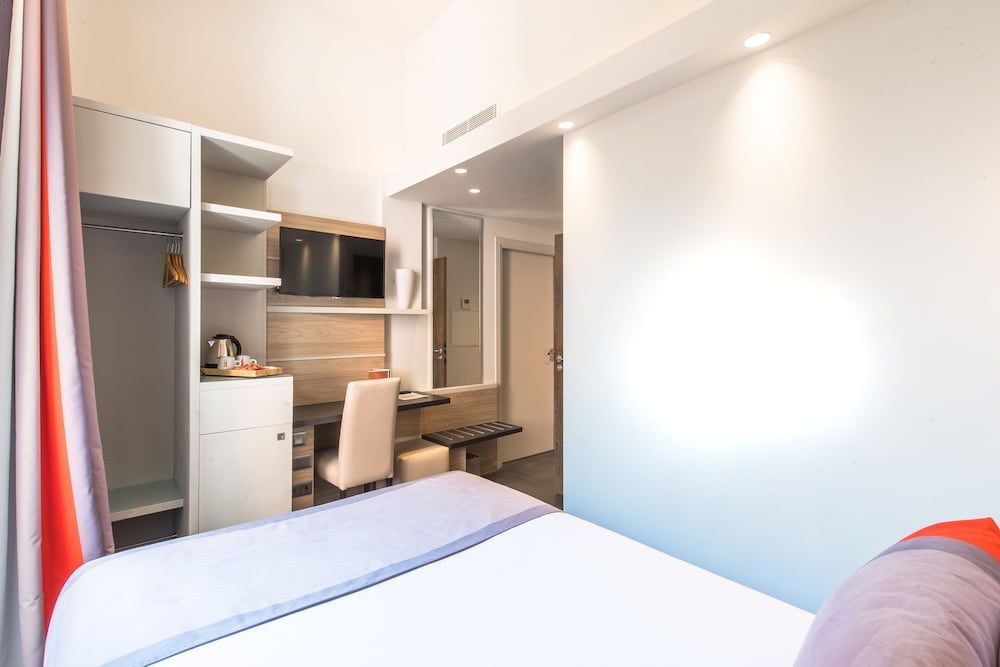 Le Saint Paul Hôtel Classic Double Room, 1 Double Bed 4