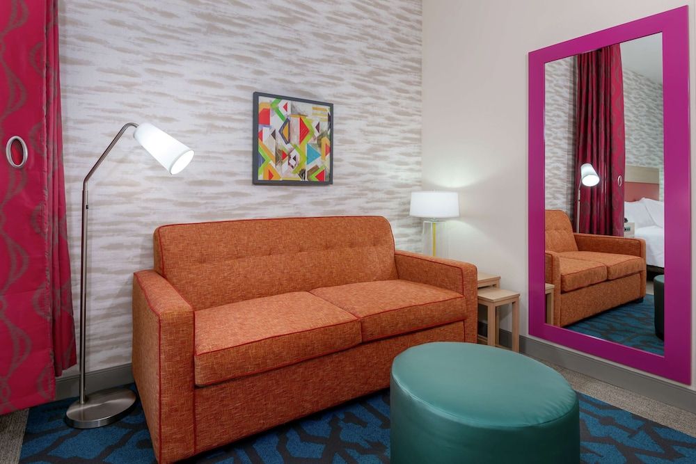 undefined Home2 Suites by Hilton Orlando Near Universal 3