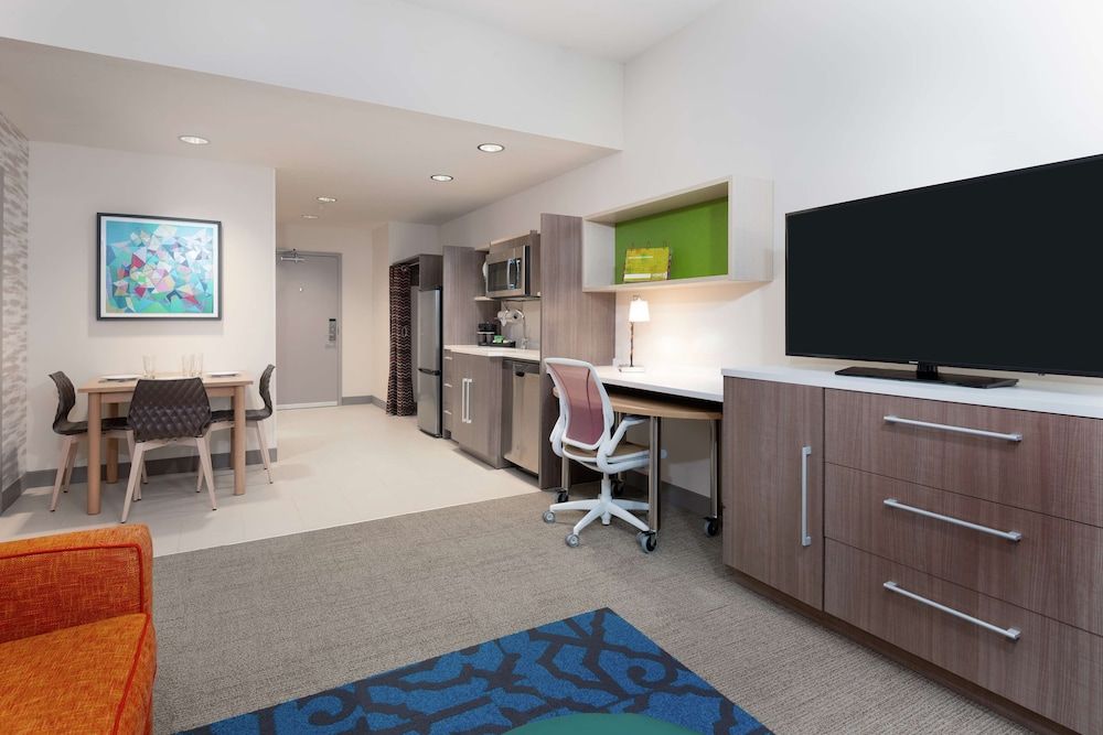 undefined Home2 Suites by Hilton Orlando Near Universal 4