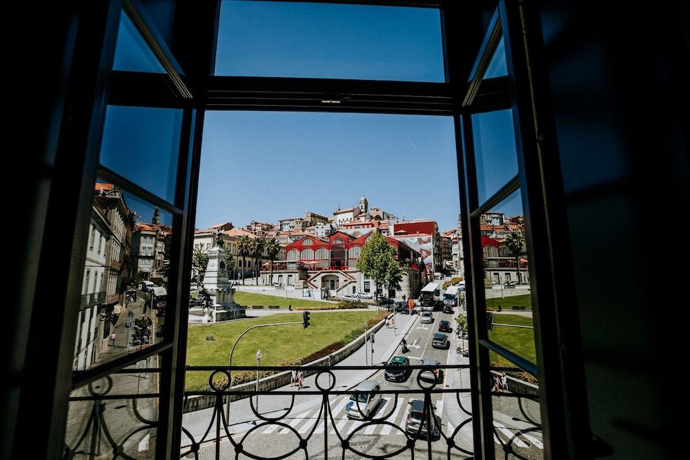 Exmo Hotel by Olivia Charm Room with City View 5